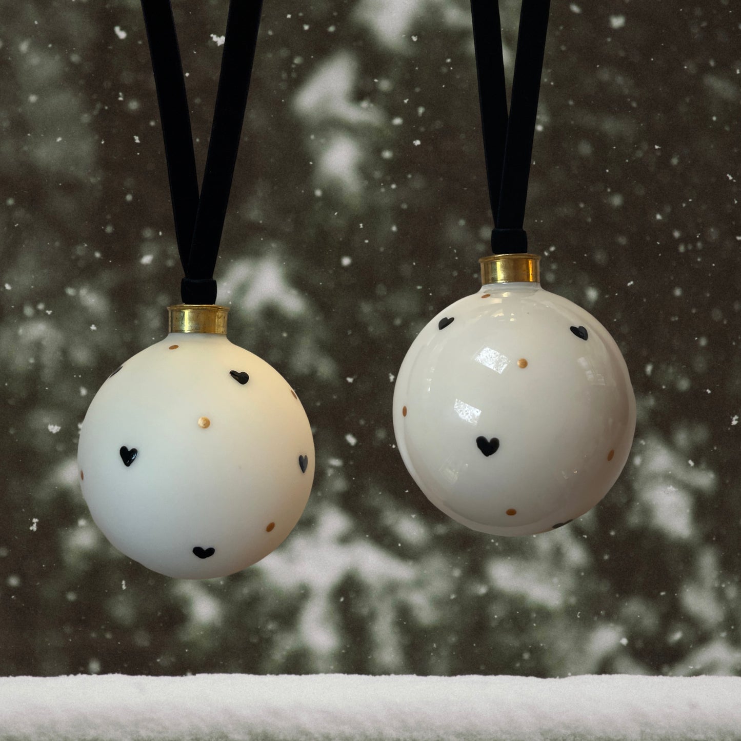 NEW! Hearts (black & gold)