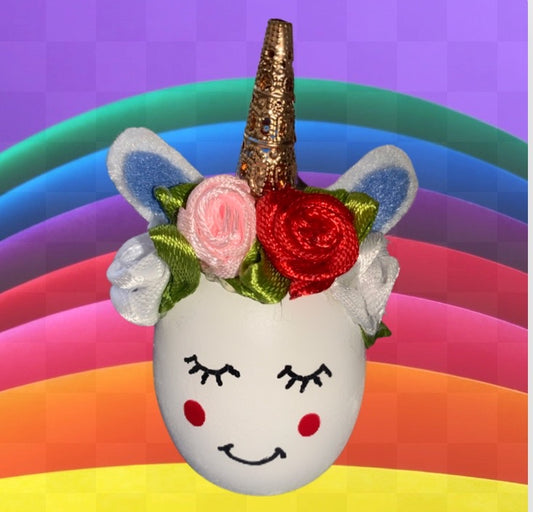Beautiful handmade egg with velvet ears, flower decoration and hand painted detailing.  Perfect for egg hunts, home decor or name place decorations for Easter lunches.  Approx 7cm tall.